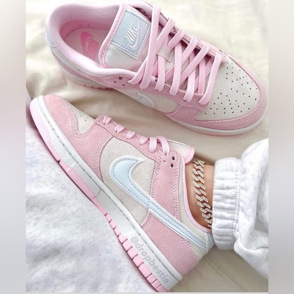 NIKE Dunk Low LX "Pink Foam" sneakers Size 7 - Picture 11 of 16